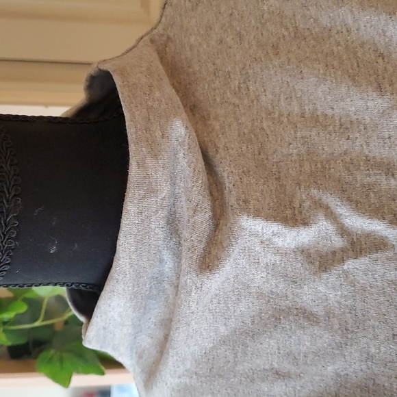 Free People Grey Shirt - Picture 3 of 5